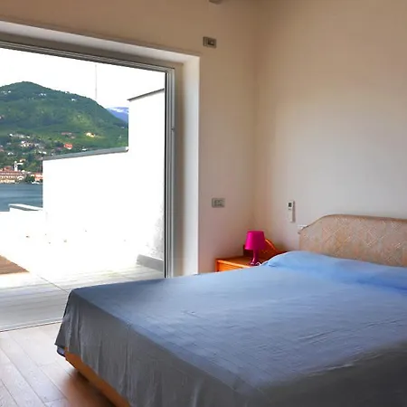 Vila Golfo Salo' Salò